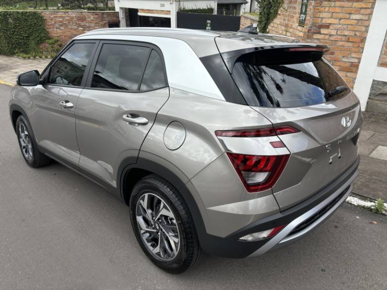 HYUNDAI - CRETA - 2024/2025 - Prata - R$ 145.000,00