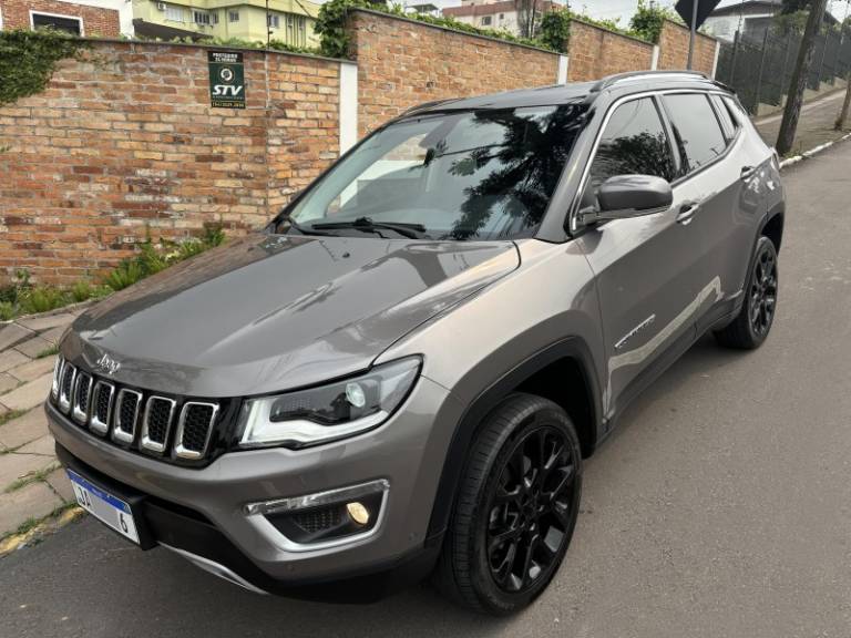 JEEP - COMPASS - 2020/2021 - Cinza - R$ 145.000,00