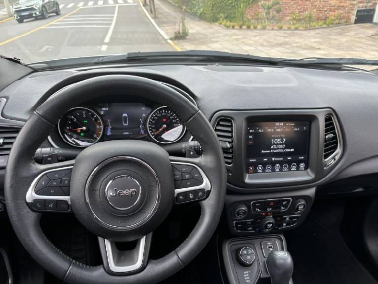 JEEP - COMPASS - 2019/2020 - Branca - R$ 145.000,00