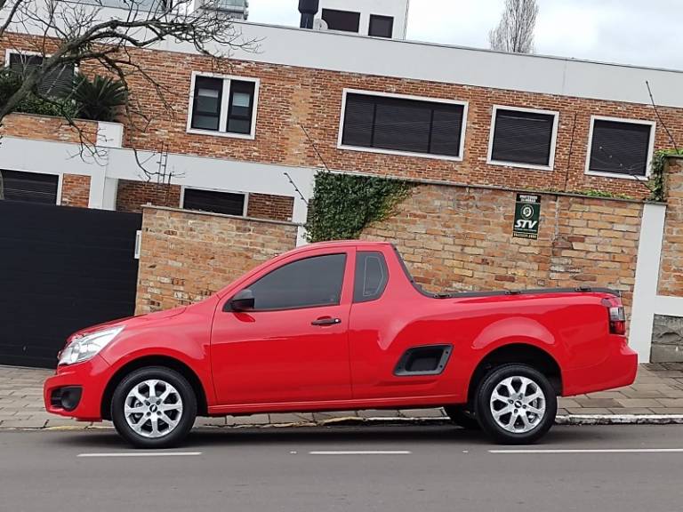 CHEVROLET - MONTANA - 2016/2017 - Vermelha - R$ 56.000,00