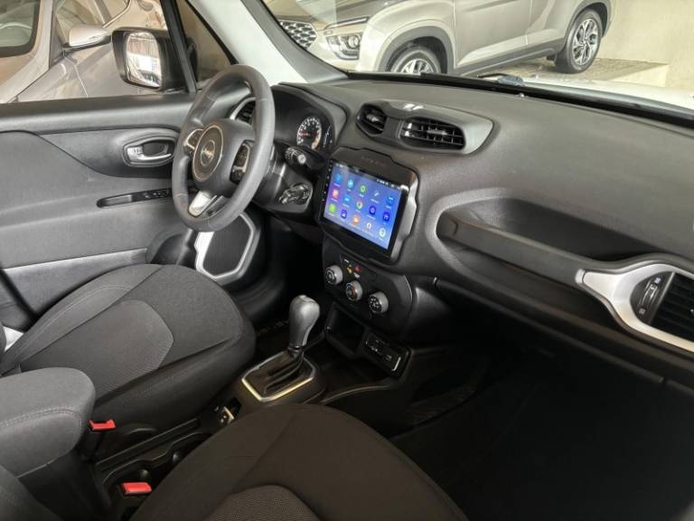 JEEP - RENEGADE - 2020/2020 - Branca - R$ 85.000,00