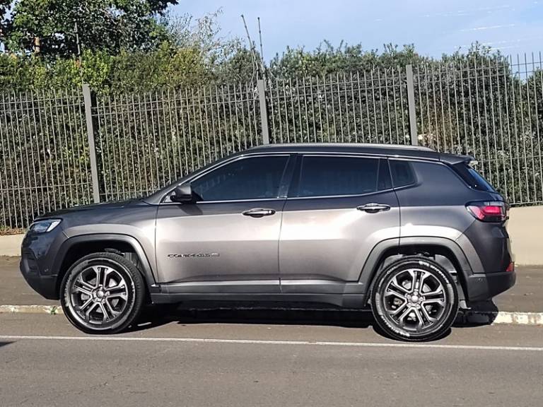 JEEP - COMPASS - 2021/2022 - Cinza - R$ 160.000,00