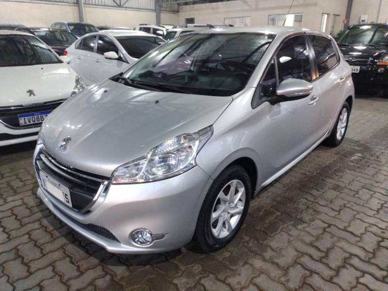 PEUGEOT - 208 - 2014/2015 - Prata - R$ 43.000,00