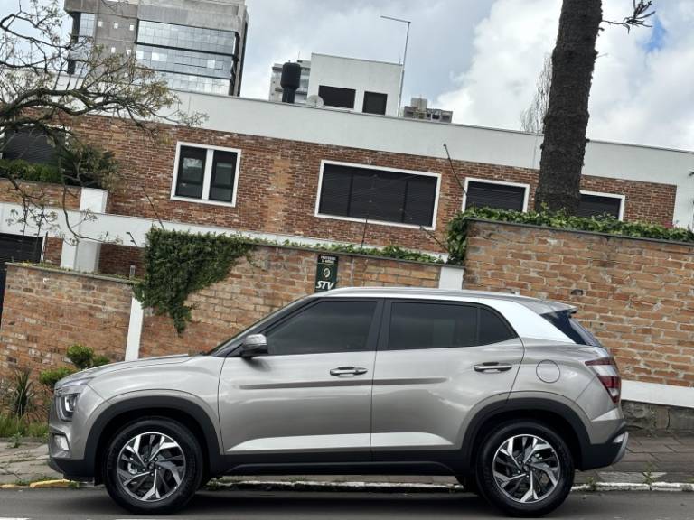 HYUNDAI - CRETA - 2024/2025 - Prata - R$ 145.000,00